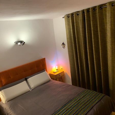Pila & Bed Montpellier Centre Corum Comedie - Chambre Calme Climatisee - Quiet Air-Conditioned Room 外观 照片