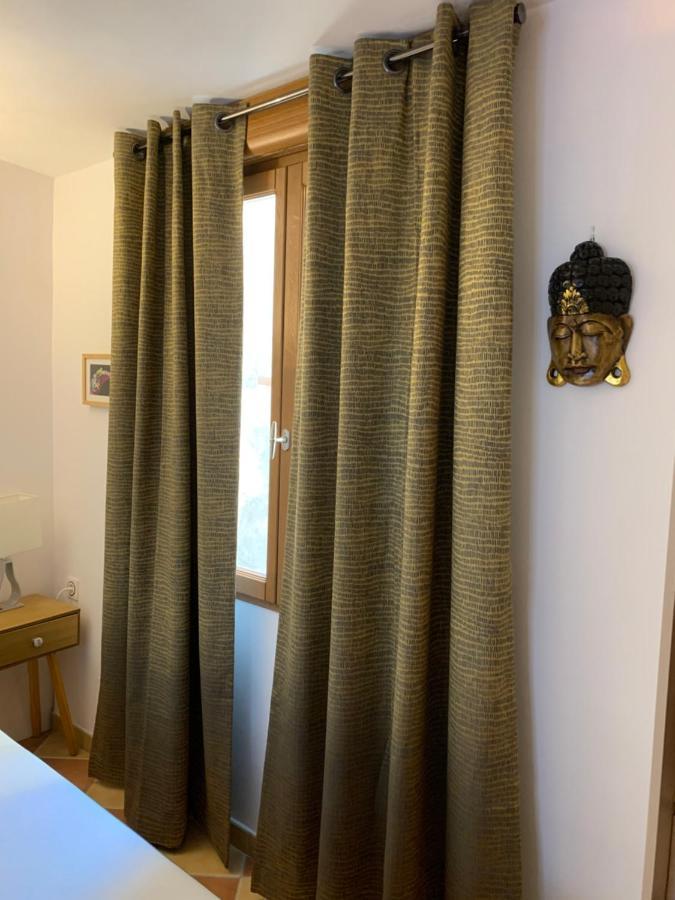 Pila & Bed Montpellier Centre Corum Comedie - Chambre Calme Climatisee - Quiet Air-Conditioned Room 外观 照片
